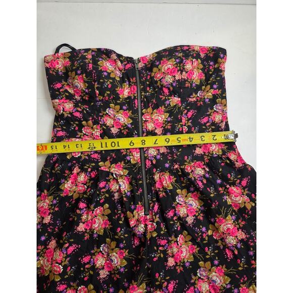 PINK by Victoria's Secret Multicolor Floral Cotton Romper Strapless Size Large - Picture 4 of 11